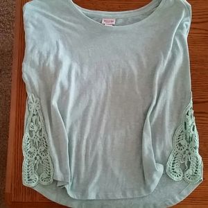 Laced detailed Top